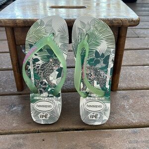 Havaianas  Women's Flip Flop Sandals size 7/8